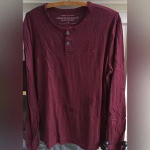 Mens AE long sleeve Henley shirt